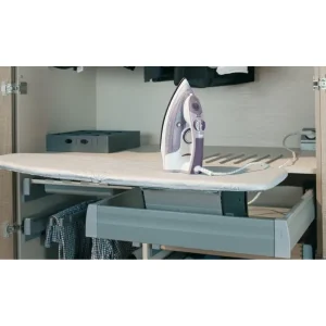 Bàn để ủi đồ Hafele dạng xếp mở 568.60.764